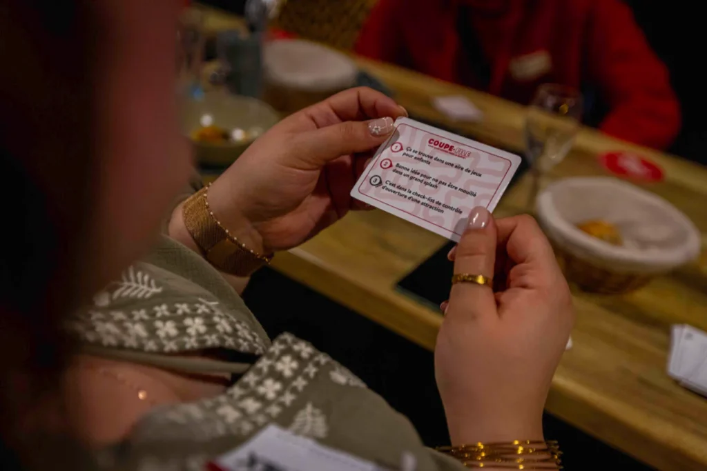 Coupe-File, le jeu de société des files d’attente - Parcs Actus - Actualite des parcs d'attractions IMG 3115 1320x880 1 - Actualité des Parcs d'attractions - Parcs Actus