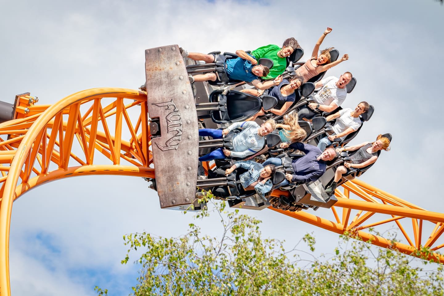 Top 10 des meilleures attractions de Bobbejaanland - Parcs Actus