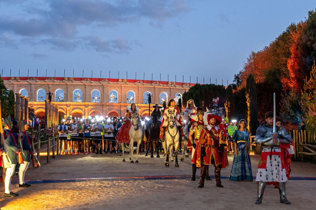 La Foulée des Géants, une course épique dans les décors du Puy du Fou. - Parcs Actus - Actualite des parcs d'attractions image 26 - Actualité des Parcs d'attractions - Parcs Actus