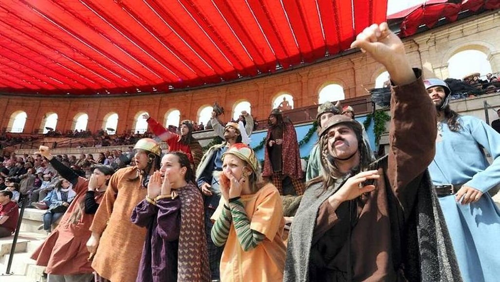 Dans les coulisses du Puy du Fou, devenez acteurs d’un jour - Parcs Actus