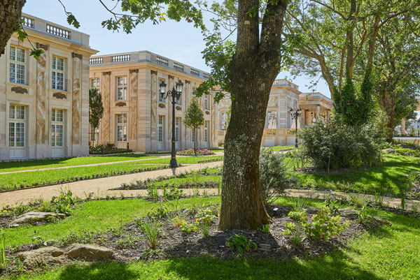 Le Grand Siècle, l’hôtel qui vous promet un voyage royal au cœur du Puy du Fou ! - Parcs Actus - Actualite des parcs d'attractions image 82 - Actualité des Parcs d'attractions - Parcs Actus