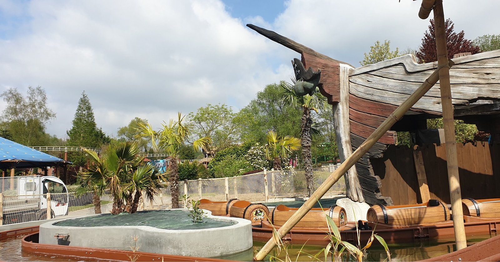 Dennlys Parc présente P'tits pirates, le nouveau mini-splash du parc ! - Parcs Actus