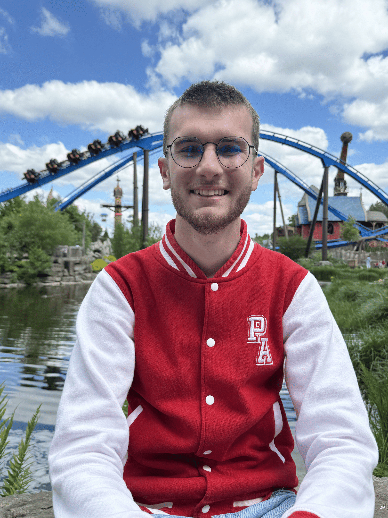 L’équipe - Parcs Actus - Actualite des parcs d'attractions Thomas K.