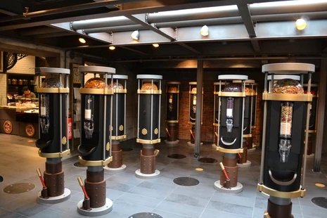 Rookburgh, une immersion au cœur de l’univers steampunk à Phantasialand - Parcs Actus - Actualite des parcs d'attractions image 12 - Actualité des Parcs d'attractions - Parcs Actus