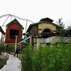 The ride to Happiness, le spinning coaster envoutant de Plopsaland de Panne - Parcs Actus - Actualite des parcs d'attractions image 156 - Actualité des Parcs d'attractions - Parcs Actus