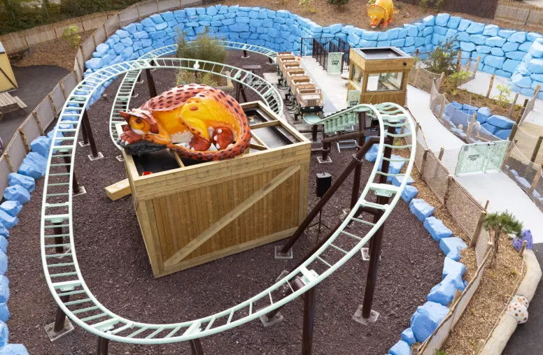 Les dinos débarquent à la Récré des 3 Curés avec un coaster familial - Parcs Actus - Actualite des parcs d'attractions image 164 - Actualité des Parcs d'attractions - Parcs Actus