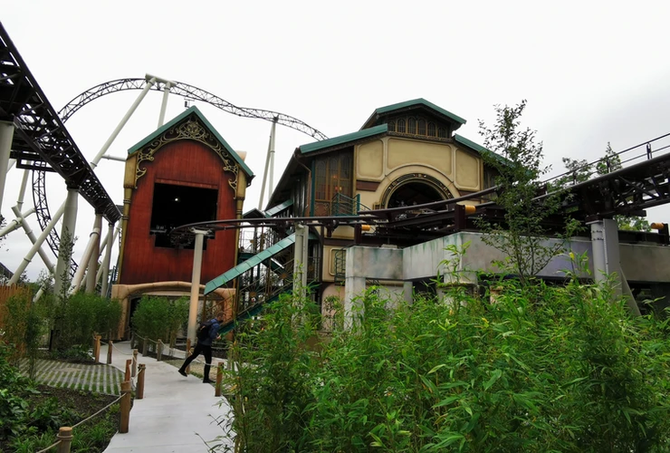 The ride to Happiness, le spinning coaster envoutant de Plopsaland de Panne - Parcs Actus - Actualite des parcs d'attractions image 174 - Actualité des Parcs d'attractions - Parcs Actus