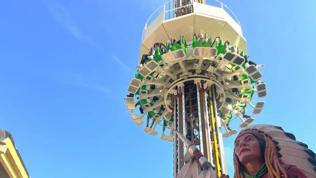 En 2025, Papéa Parc voit grand avec Totem sa tour de chute de 40 mètres ! - Parcs Actus - Actualite des parcs d'attractions image 182 - Actualité des Parcs d'attractions - Parcs Actus