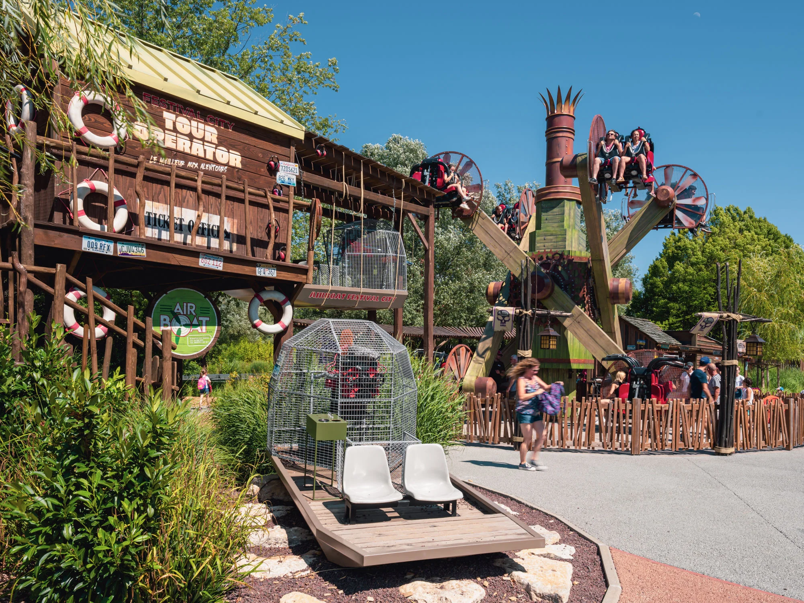 Airboat à Walibi, un vol tourbillonnant au cœur du Bayou - Parcs Actus