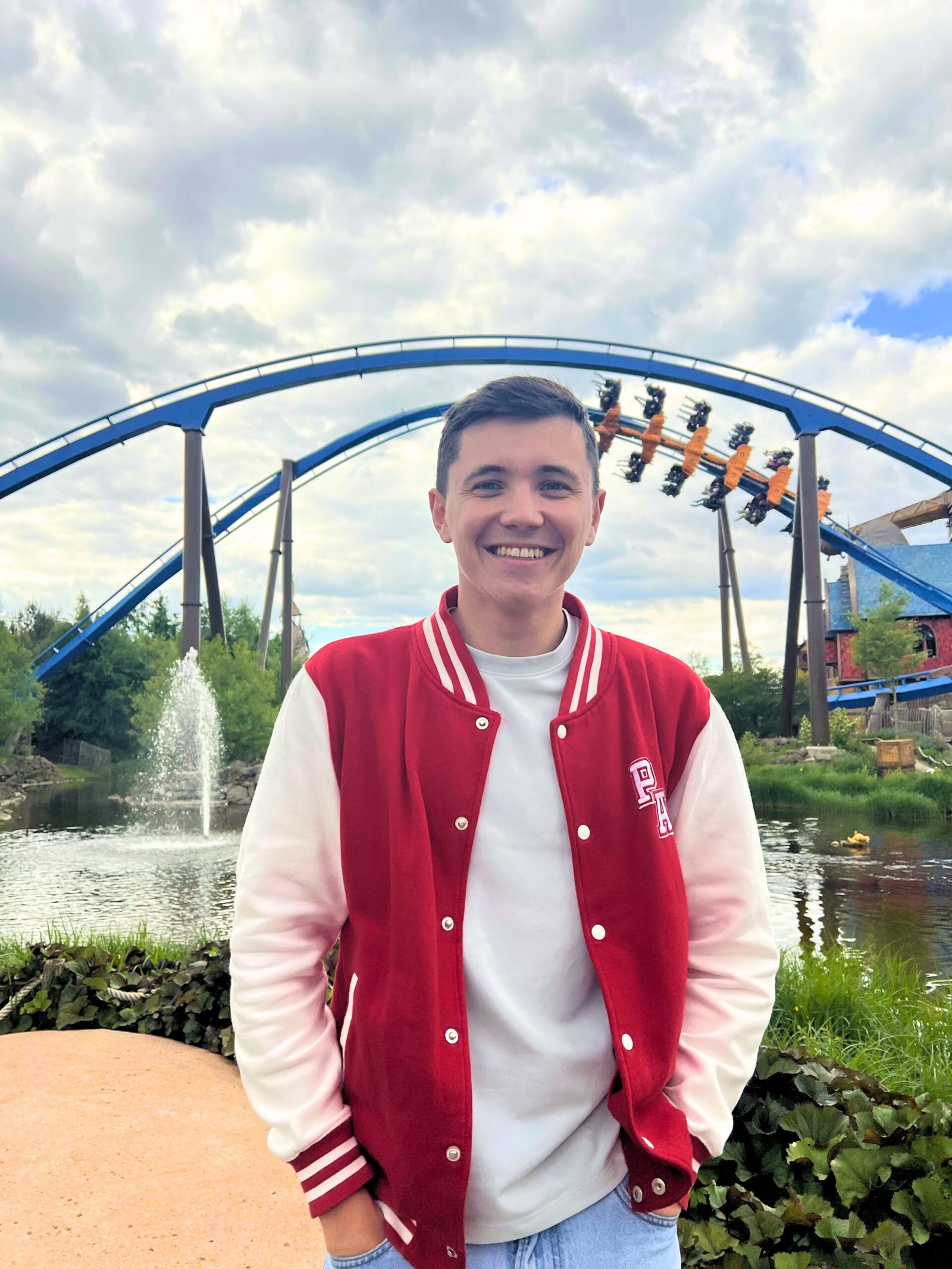 L’équipe - Parcs Actus - Actualite des parcs d'attractions Lucas W.