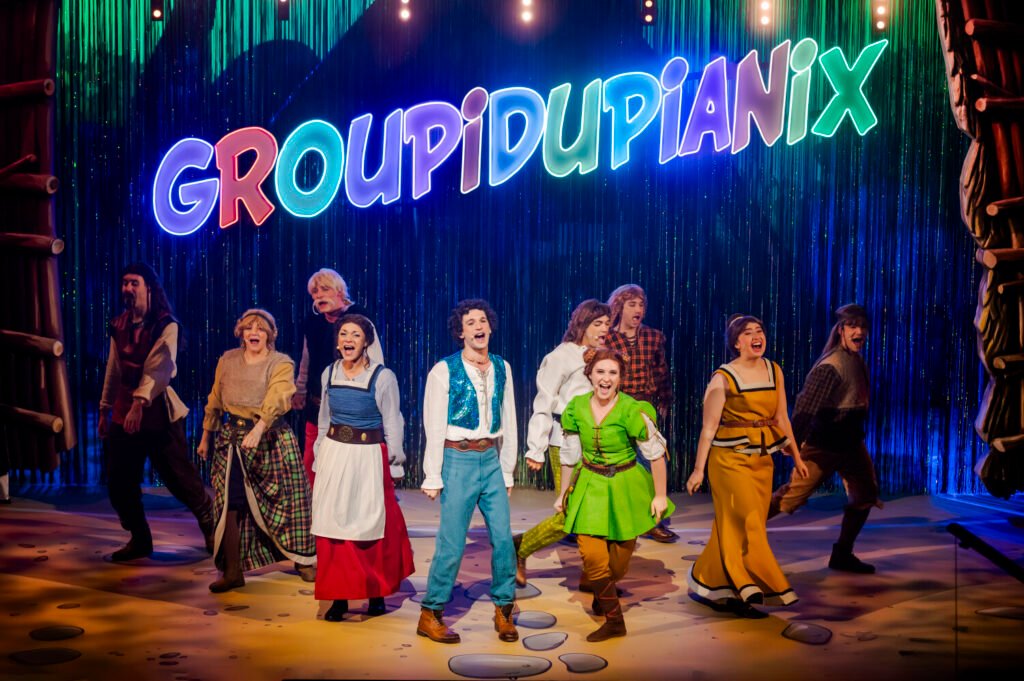 « C’est du délire ! », la première comédie musicale gauloise du Parc Astérix - Parcs Actus - Actualite des parcs d'attractions Cest du Delire 5 - Actualité des Parcs d'attractions - Parcs Actus