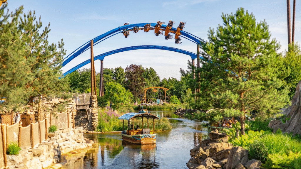 Top 10 des meilleures attractions de Toverland - Parcs Actus - Actualite des parcs d'attractions image 139 - Actualité des Parcs d'attractions - Parcs Actus