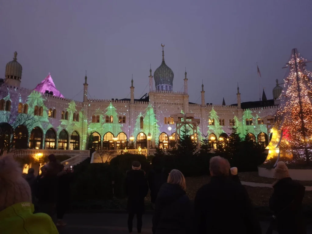 Tivoli Garden | la Magie de Noël - Parcs Actus - Actualite des parcs d'attractions 02a603 5ab33f8180d74bac8a412d60d905c24fmv2 - Actualité des Parcs d'attractions - Parcs Actus