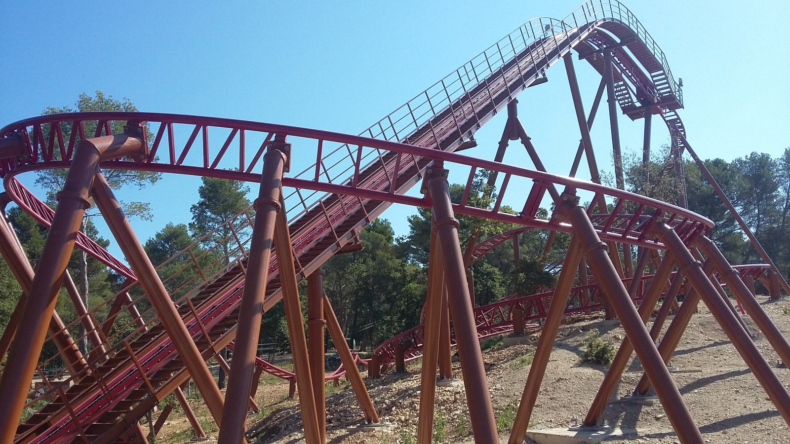 Pioneer, l’esprit de conquête dans une attraction inédite à OK Corral - Parcs Actus - Actualite des parcs d'attractions 20180721 1028221 scaled - Actualité des Parcs d'attractions - Parcs Actus