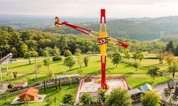 Top 10 des meilleures attractions du Parc des Combes - Parcs Actus - Actualite des parcs d'attractions Canad'r