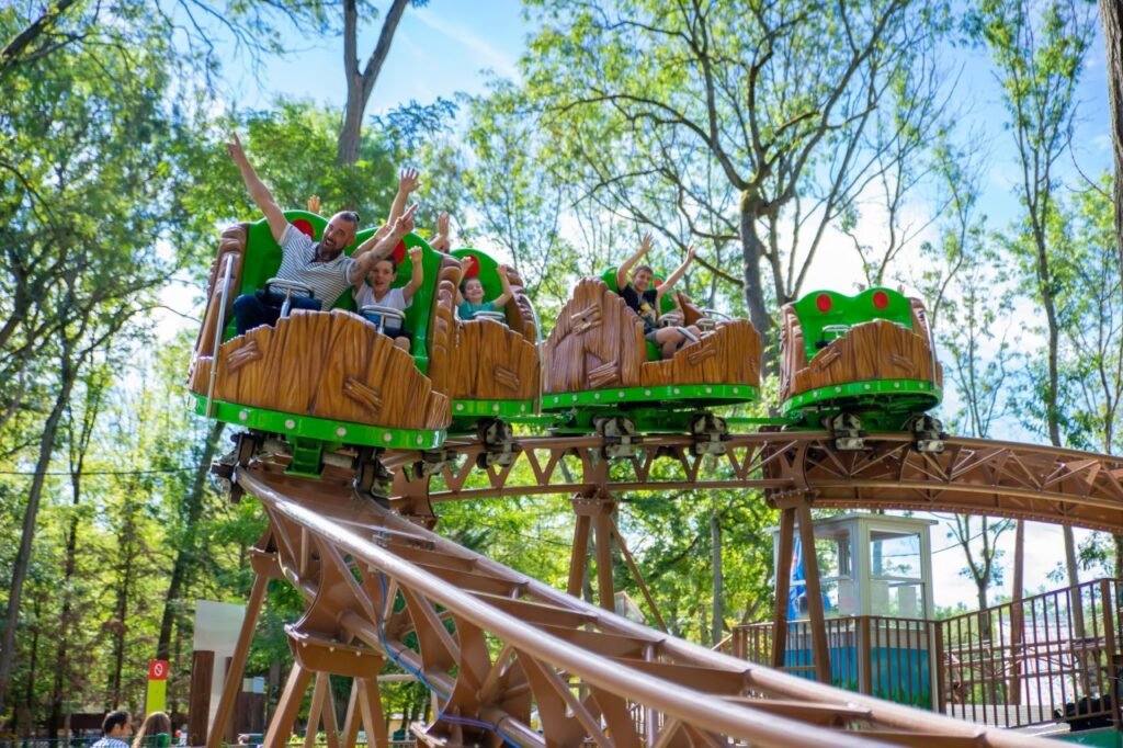 Top 10 des meilleures attractions du parc Winnoland - Parcs Actus - Actualite des parcs d'attractions Winno La Buche Dansante - Actualité des Parcs d'attractions - Parcs Actus