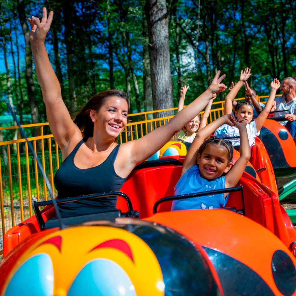 Top 10 des meilleures attractions du parc Winnoland - Parcs Actus - Actualite des parcs d'attractions Winno La Coccinelle - Actualité des Parcs d'attractions - Parcs Actus