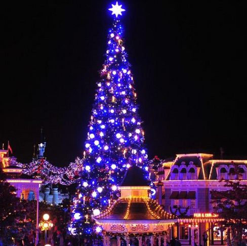 Parcs d’attractions en Hiver, n’y a-t-il que Disneyland pour vivre la magie de Noël ? - Parcs Actus - Actualite des parcs d'attractions image 135 - Actualité des Parcs d'attractions - Parcs Actus