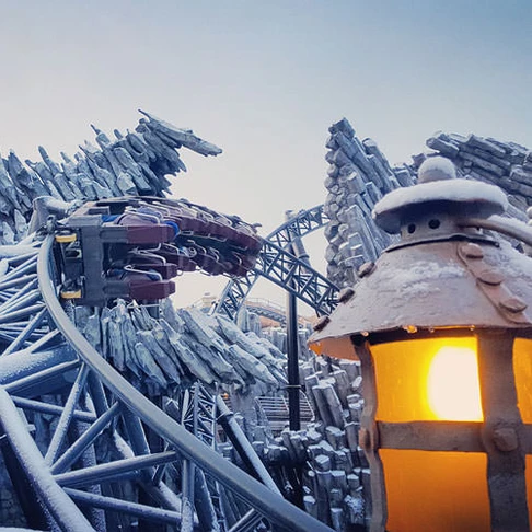 Parcs d’attractions en Hiver, n’y a-t-il que Disneyland pour vivre la magie de Noël ? - Parcs Actus - Actualite des parcs d'attractions image 142 - Actualité des Parcs d'attractions - Parcs Actus