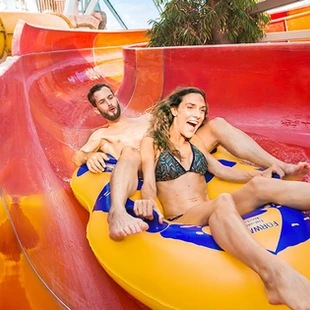 4 nouveaux toboggans vertigineux ouvrent en 2023 à Aqualibi ! - Parcs Actus - Actualite des parcs d'attractions image 162 - Actualité des Parcs d'attractions - Parcs Actus
