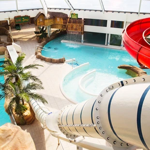 4 nouveaux toboggans vertigineux ouvrent en 2023 à Aqualibi ! - Parcs Actus - Actualite des parcs d'attractions image 163 - Actualité des Parcs d'attractions - Parcs Actus