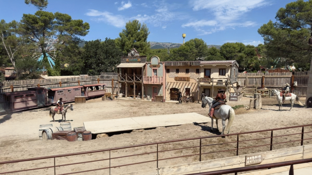 Top 10 des meilleures attractions d’OK Corral - Parcs Actus - Actualite des parcs d'attractions image 88 - Actualité des Parcs d'attractions - Parcs Actus