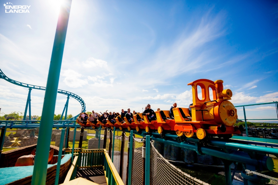 “Choco Chip Creek”, le train de la mine XXL d’Energylandia ! - Parcs Actus - Actualite des parcs d'attractions image 97 - Actualité des Parcs d'attractions - Parcs Actus