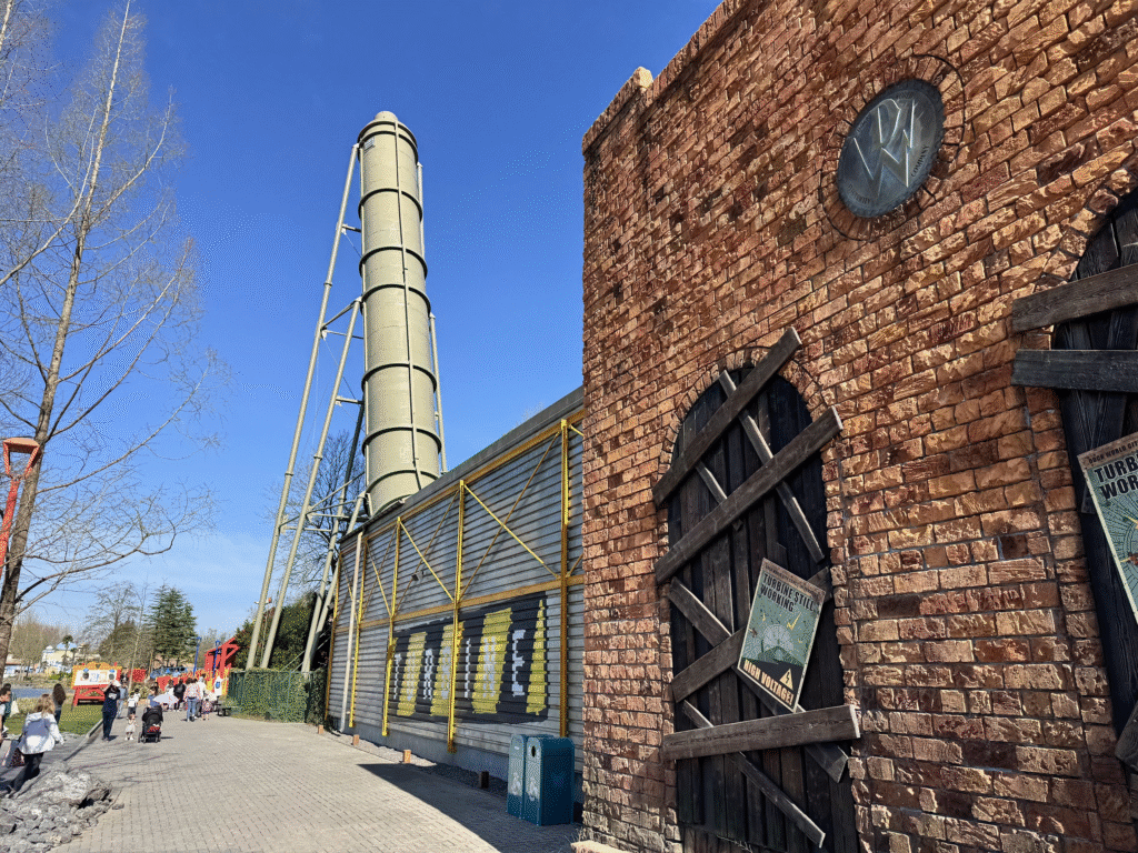 Dock World et Mecalodon, Walibi Belgium prend le large avec le meilleur family coaster de Belgique ! - Parcs Actus - Actualite des parcs d'attractions image 12 - Actualité des Parcs d'attractions - Parcs Actus