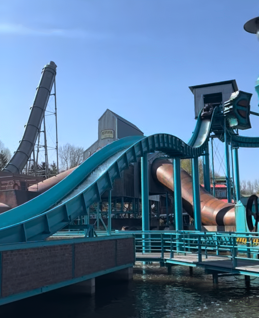 Dock World et Mecalodon, Walibi Belgium prend le large avec le meilleur family coaster de Belgique ! - Parcs Actus - Actualite des parcs d'attractions image 24 - Actualité des Parcs d'attractions - Parcs Actus